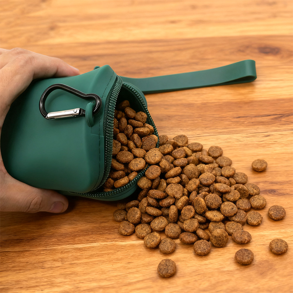 حقيبة طعام للكلاب من السيليكون - مراجعة Food Storage Roll Bags وسعره